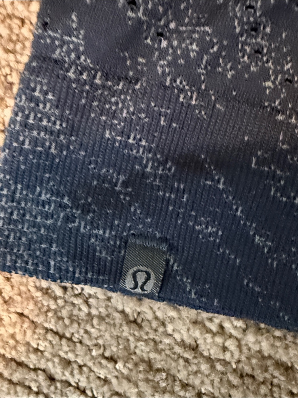 Lululemon Running tee - Picture 3 of 4